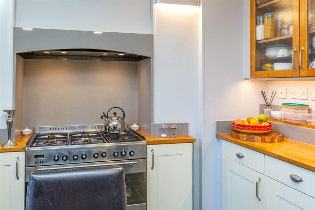 Additional property image - Alma Road, Clifton, Bristol, BS8