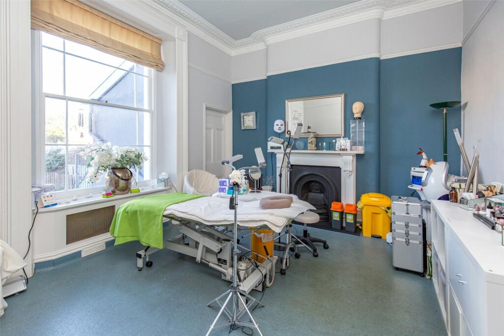Additional property image - Alma Road, Clifton, Bristol, BS8