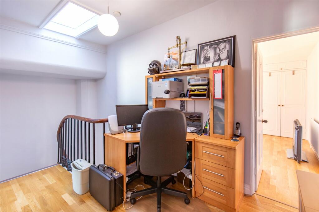 Additional property image - Alma Road, Clifton, Bristol, BS8