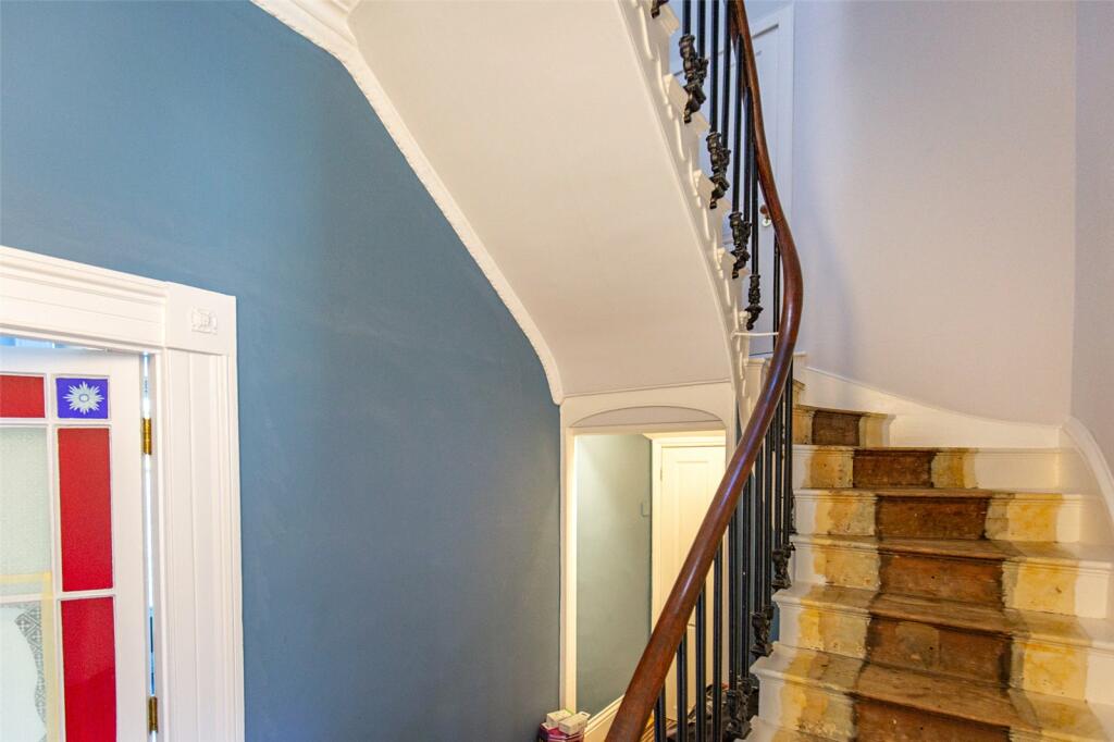 Additional property image - Alma Road, Clifton, Bristol, BS8