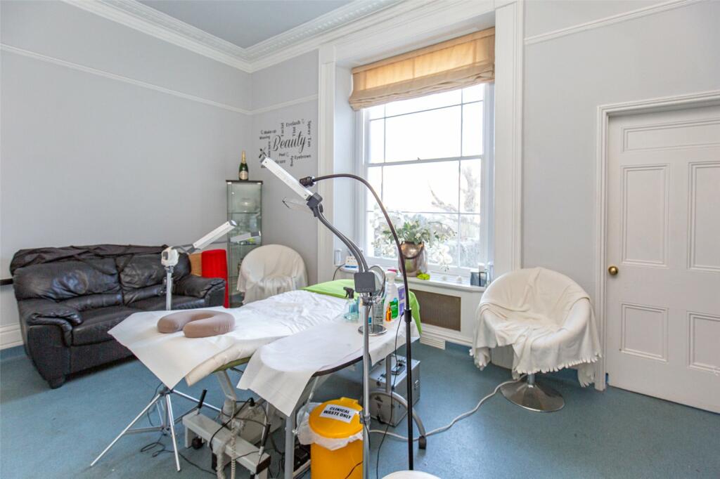 Additional property image - Alma Road, Clifton, Bristol, BS8
