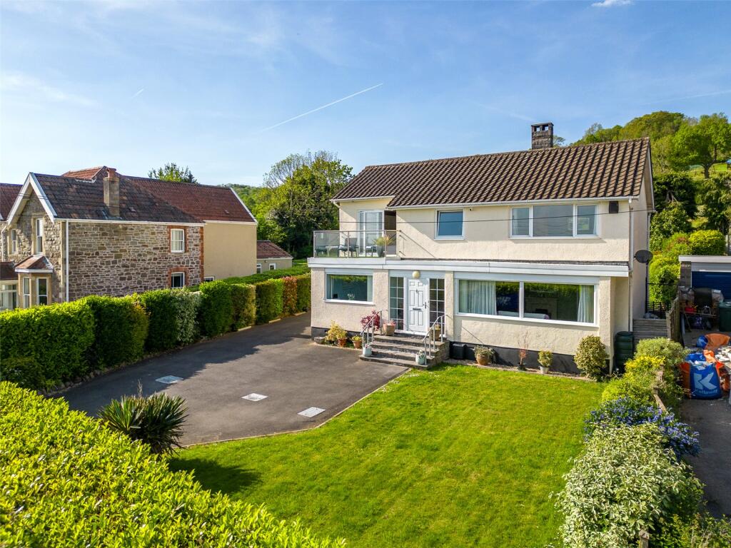 5 bedroom detached house for sale in Clevedon Road, Tickenham, Clevedon