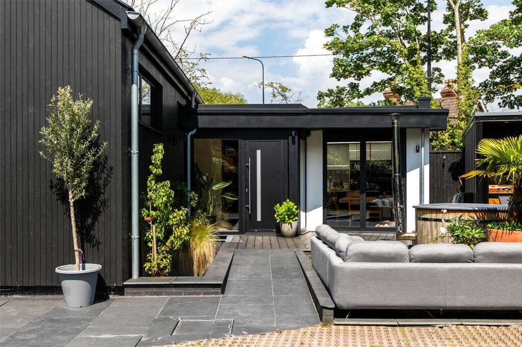Additional property image - Courtlands Lane, Bristol, BS3