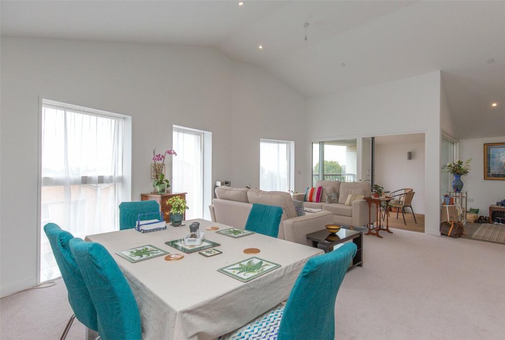 Additional property image - Redland Hill, Redland, Bristol, BS6