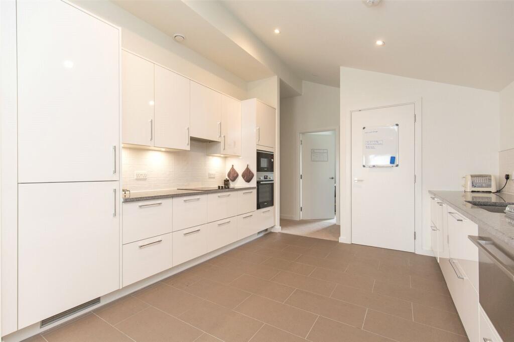 Additional property image - Redland Hill, Redland, Bristol, BS6