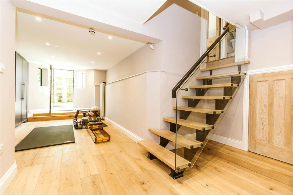 Additional property image - Hartington Park, Redland, Bristol, BS6