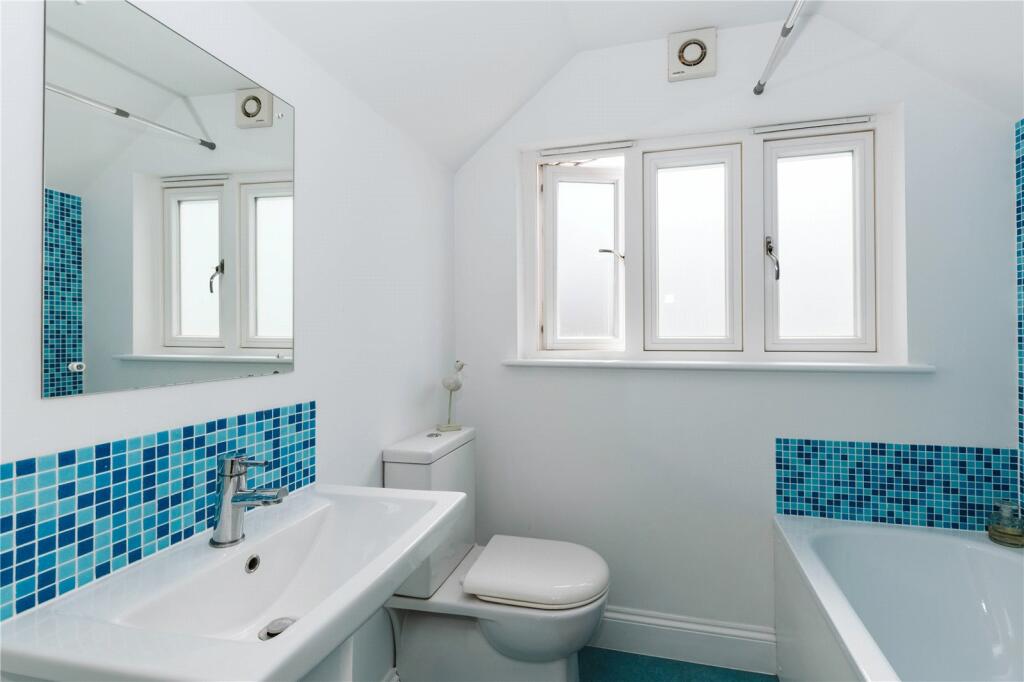 Additional property image - Hartington Park, Redland, Bristol, BS6