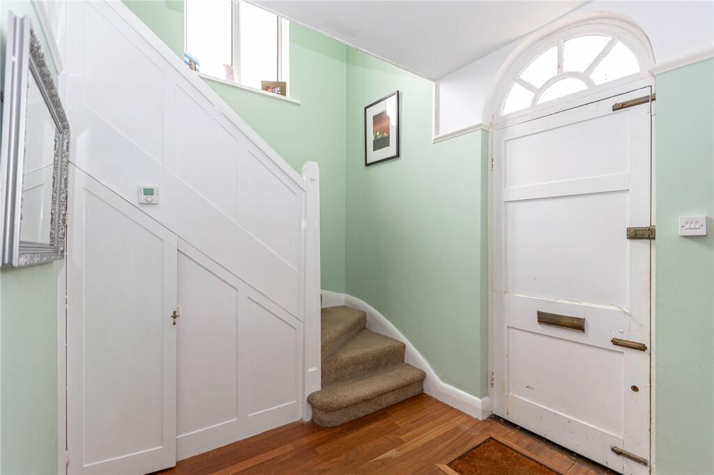 Additional property image - Druid Road, Stoke Bishop, Bristol, BS9