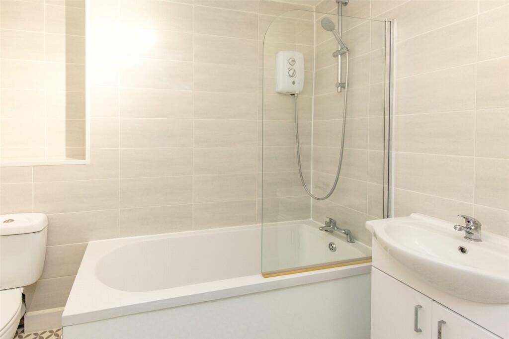 Additional property image - Druid Woods, Avon Way, Bristol, BS9