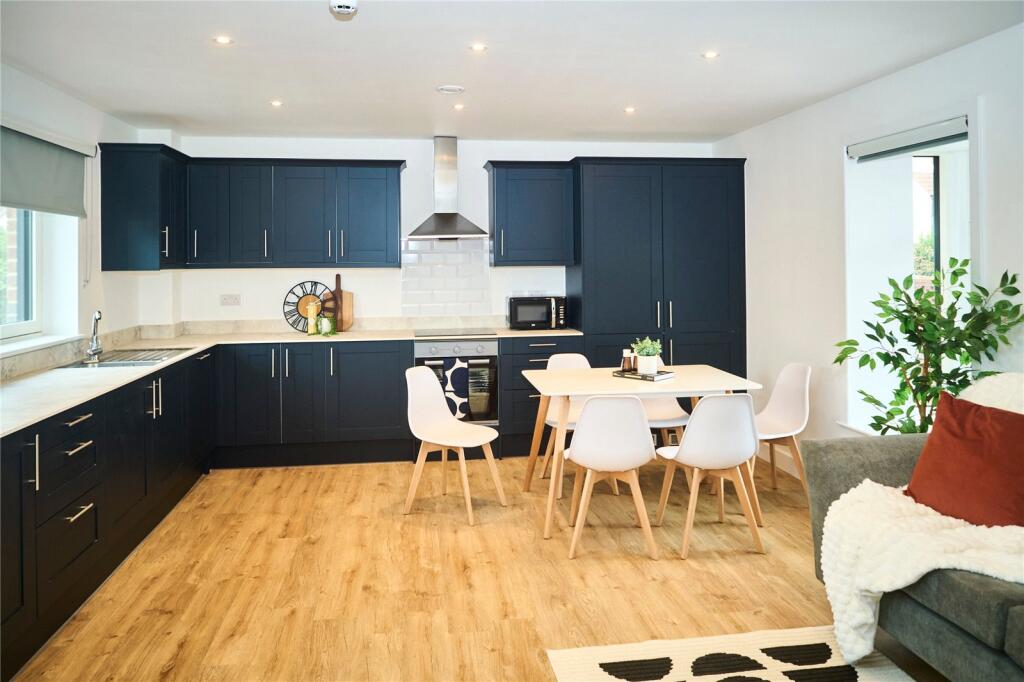 Additional property image - 163-165 West Street, Bedminster, Bristol, BS3