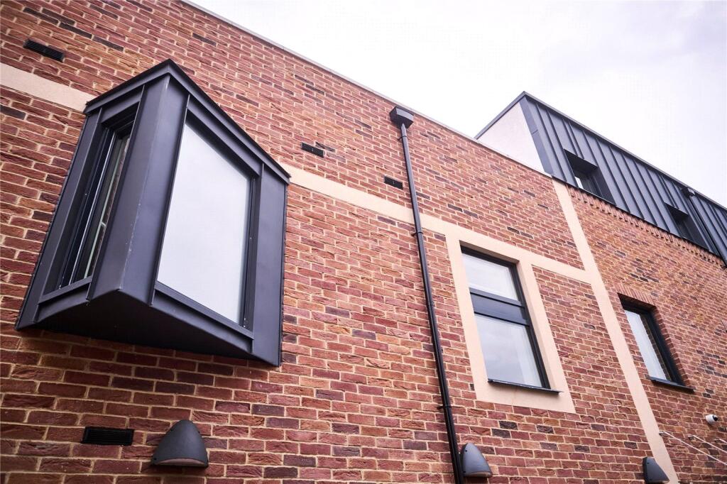 Additional property image - 163-165 West Street, Bedminster, Bristol, BS3