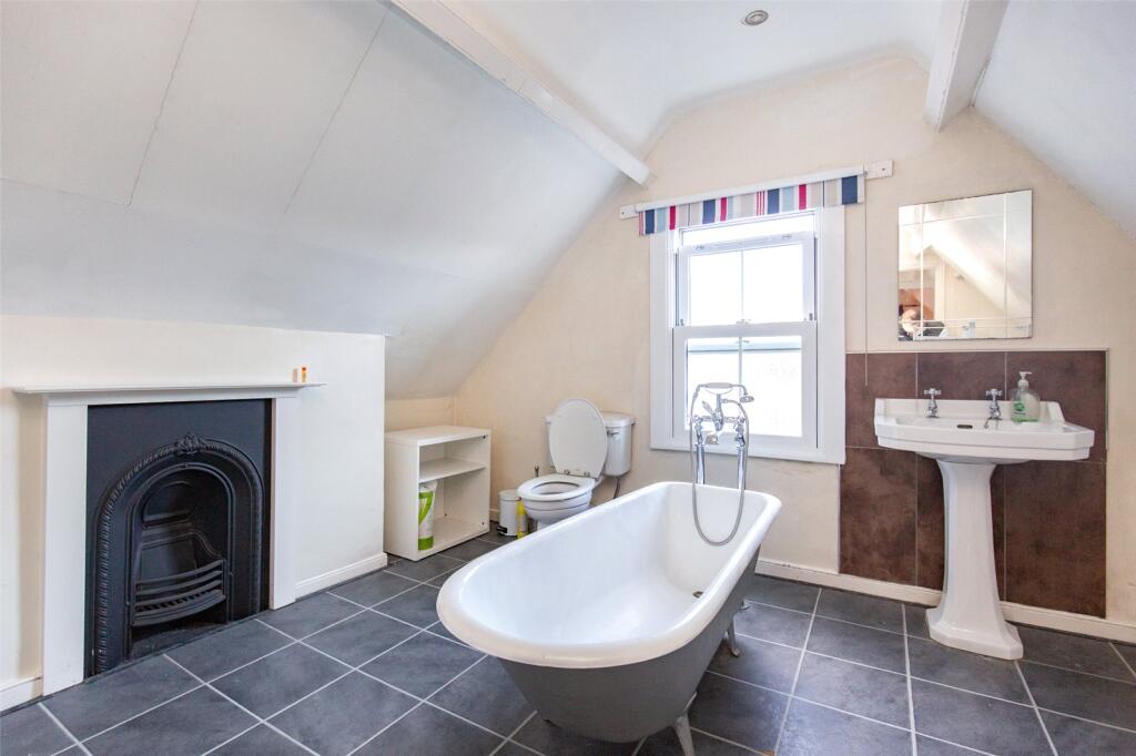 Additional property image - Alma Vale Road, Bristol, BS8