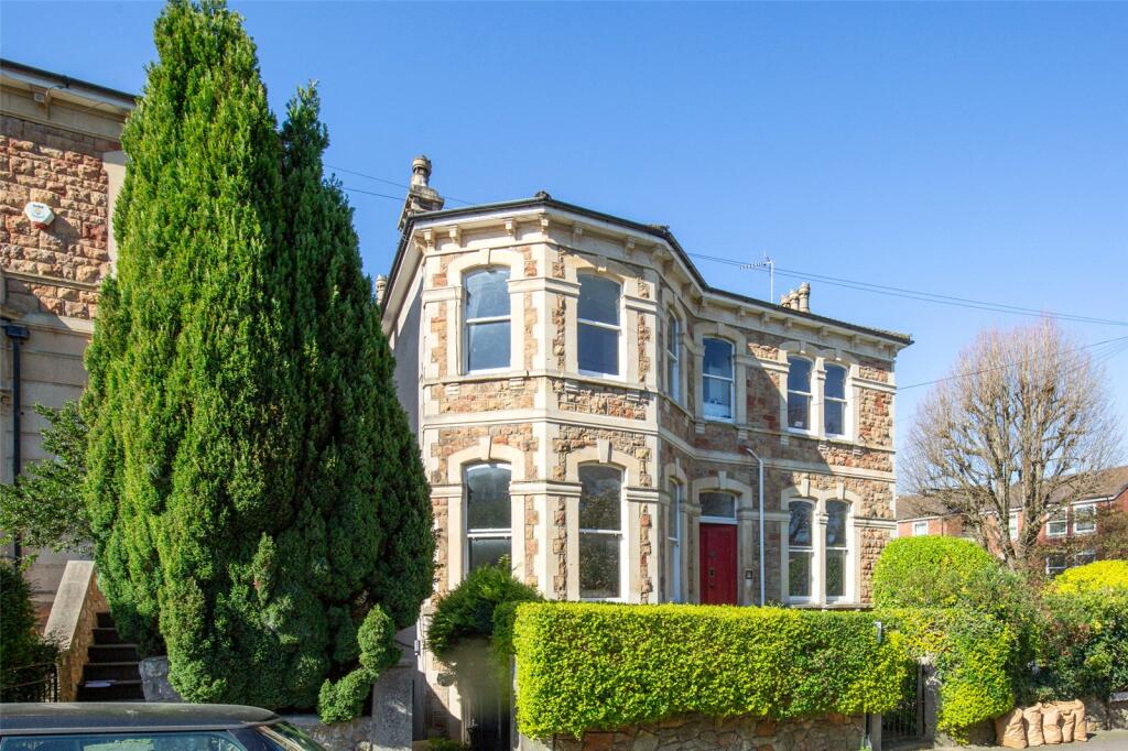 Main image of property: Cotham Gardens, Bristol, Somerset, BS6