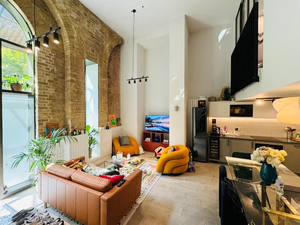 Main image of property: Windsor Square, London, SE18