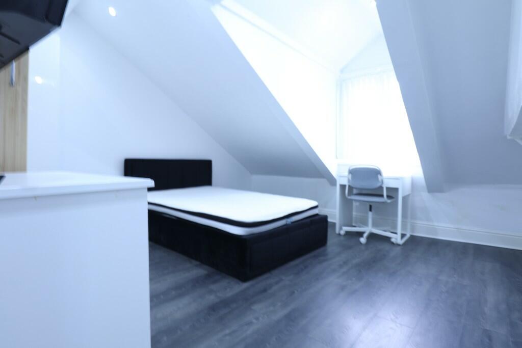 Additional property image - Daisy Road, Birmingham, B16