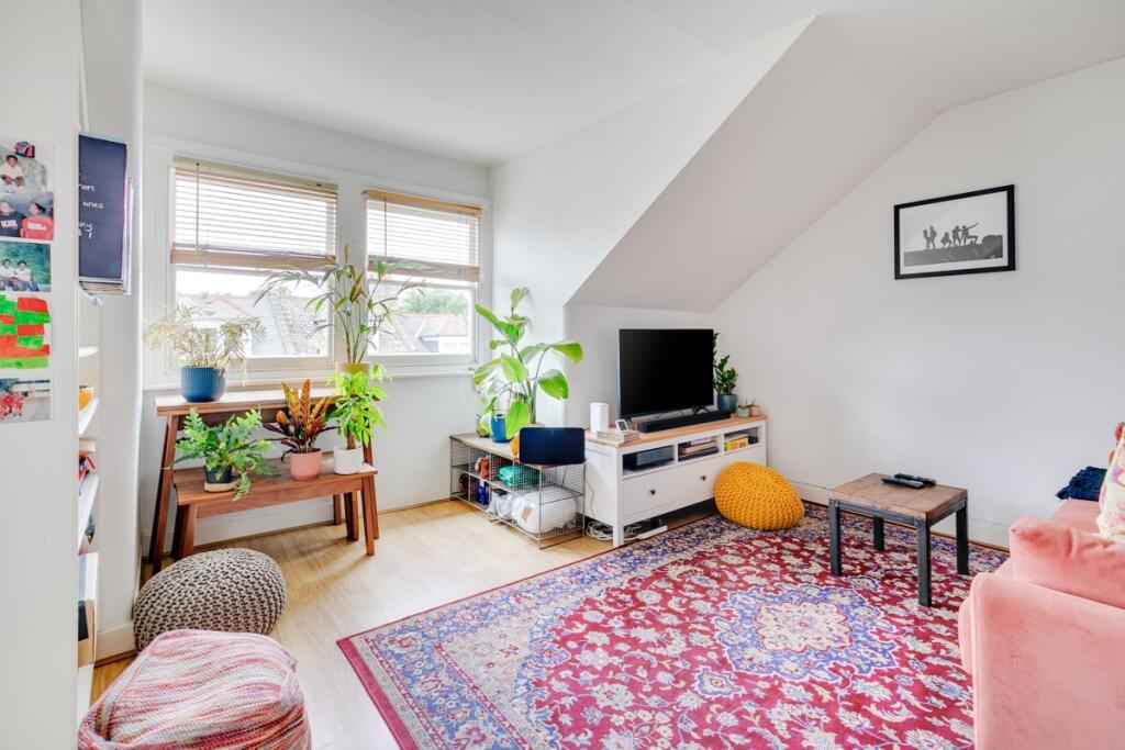 Main image of property: Glebe Road London N8