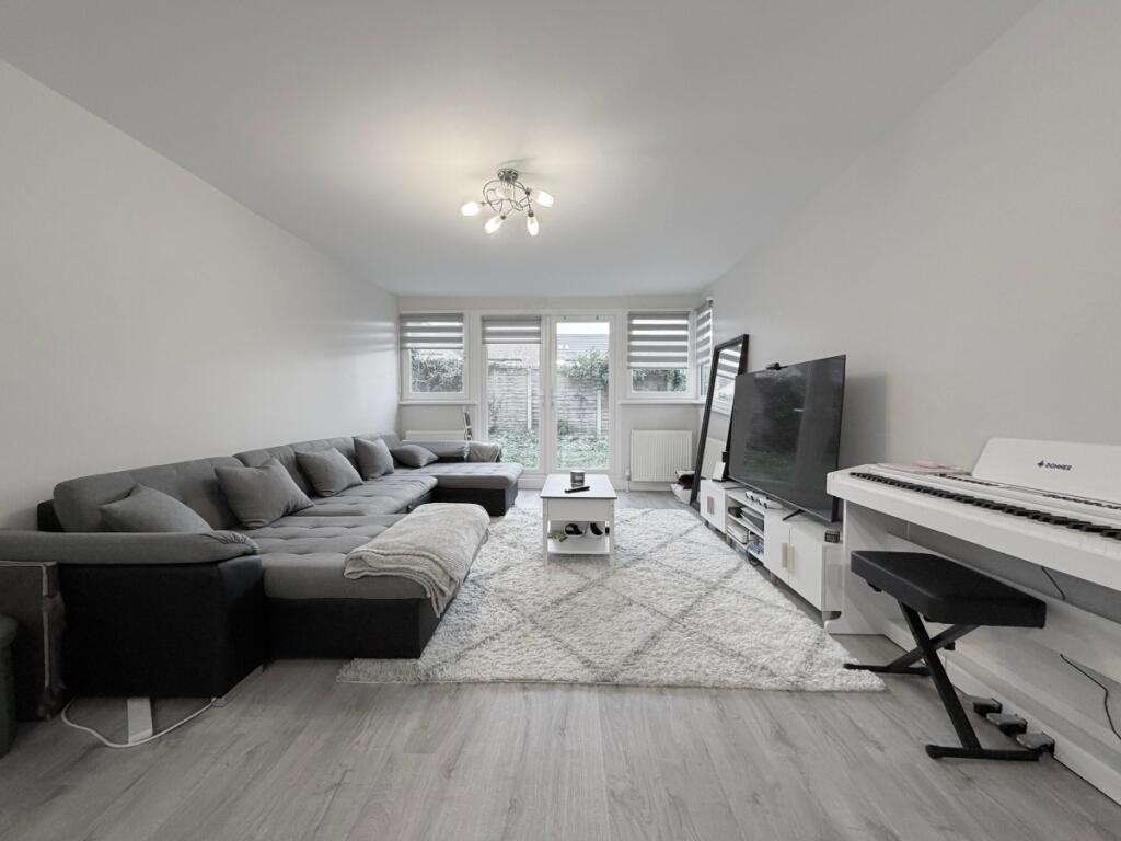 Main image of property: Lordship Lane London N22