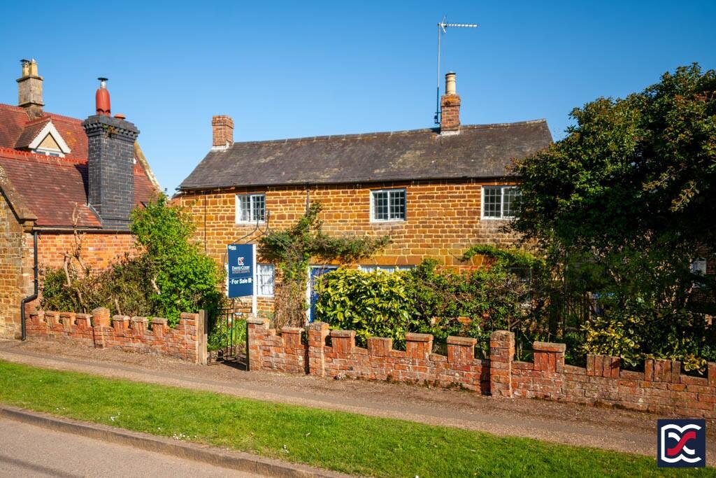 Main image of property: Hill View, Eydon, NN11