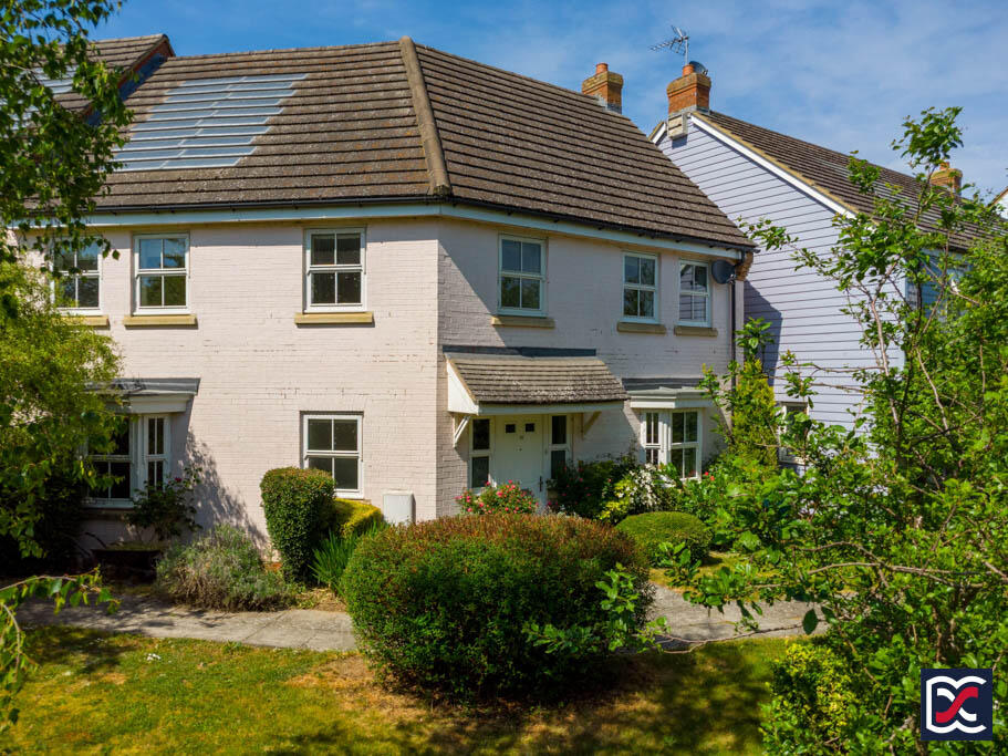 Main image of property: Stowe Walk, Daventry, Northamptonshire, NN11