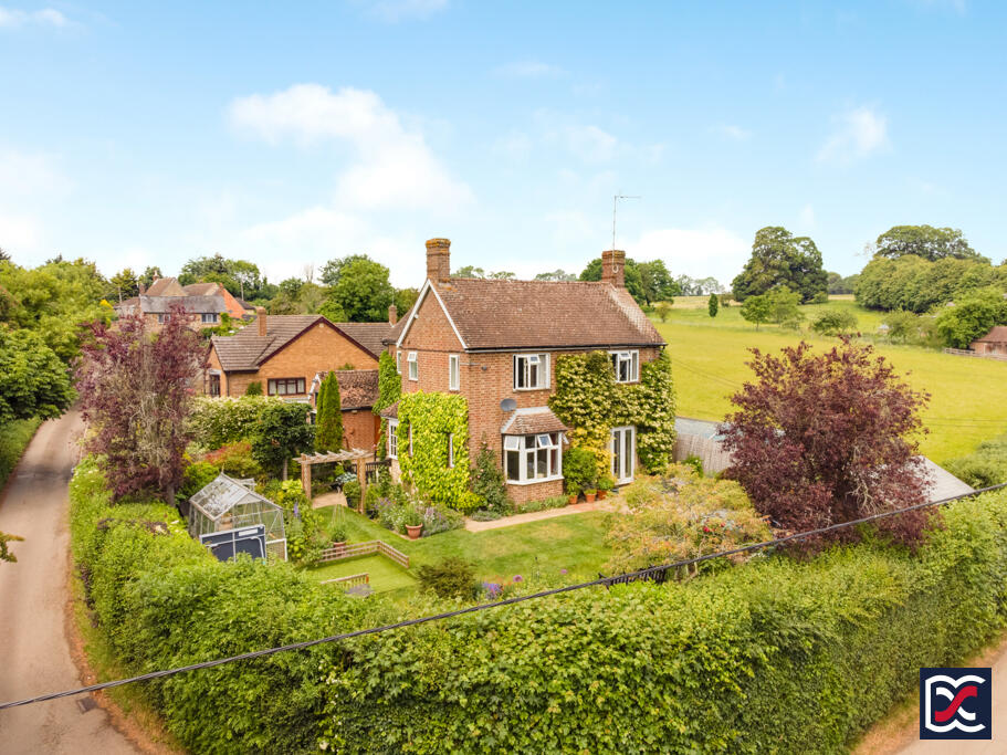 4 bedroom detached house for sale in Church Lane, Slapton, Towcester, NN12