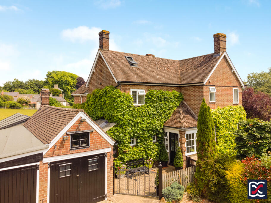 4 bedroom detached house for sale in Church Lane, Slapton, Towcester, NN12