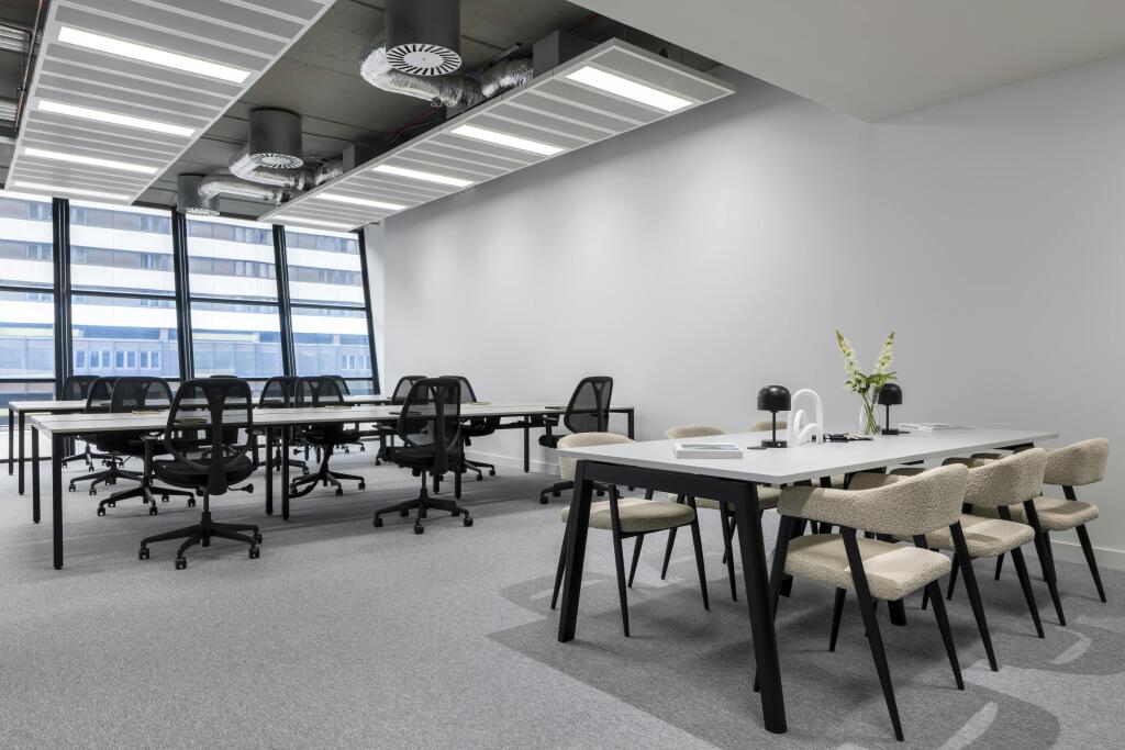 Peldon Rose  The Ark  Office Curator  LARGE44.jpg