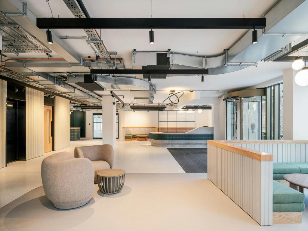 Luca Piffaretti_RED Explore_Web_0008.jpg