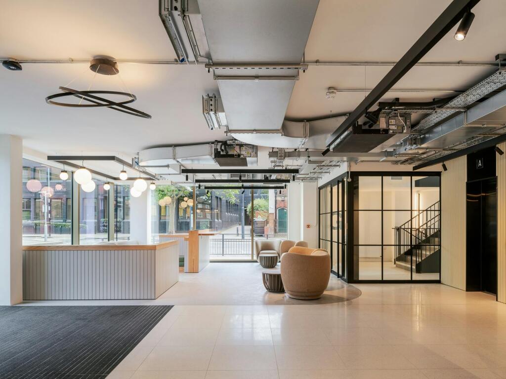 Luca Piffaretti_RED Explore_Web_0010.jpg