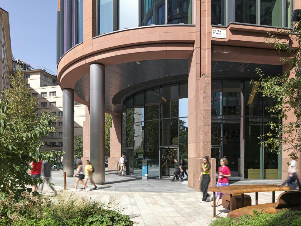 025_British Land_Regents Place_Euston Road_NW1_05092023_ Charles Hosea.jpg