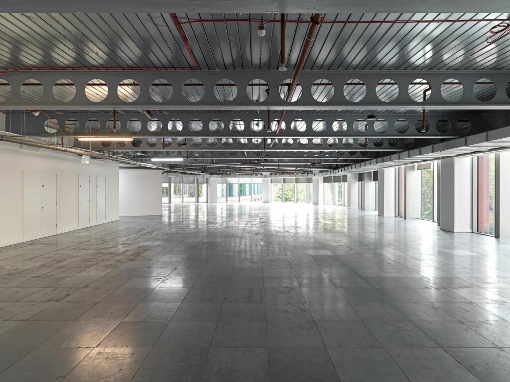 028_British Land_Regents Place_Euston Road_NW1_05092023_ Charles Hosea.jpg