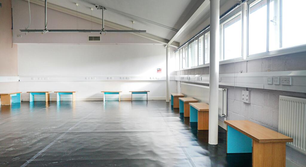 Lilla Huset Talgarth Rd W6 office to let hammersmith int4.jpg