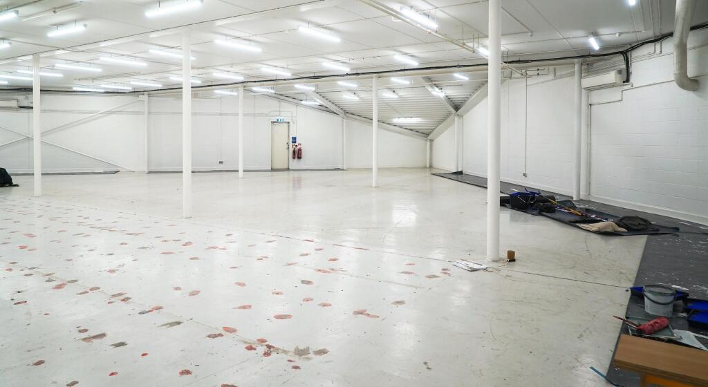 Lilla Huset Talgarth Rd W6 office to let hammersmith in2.jpg