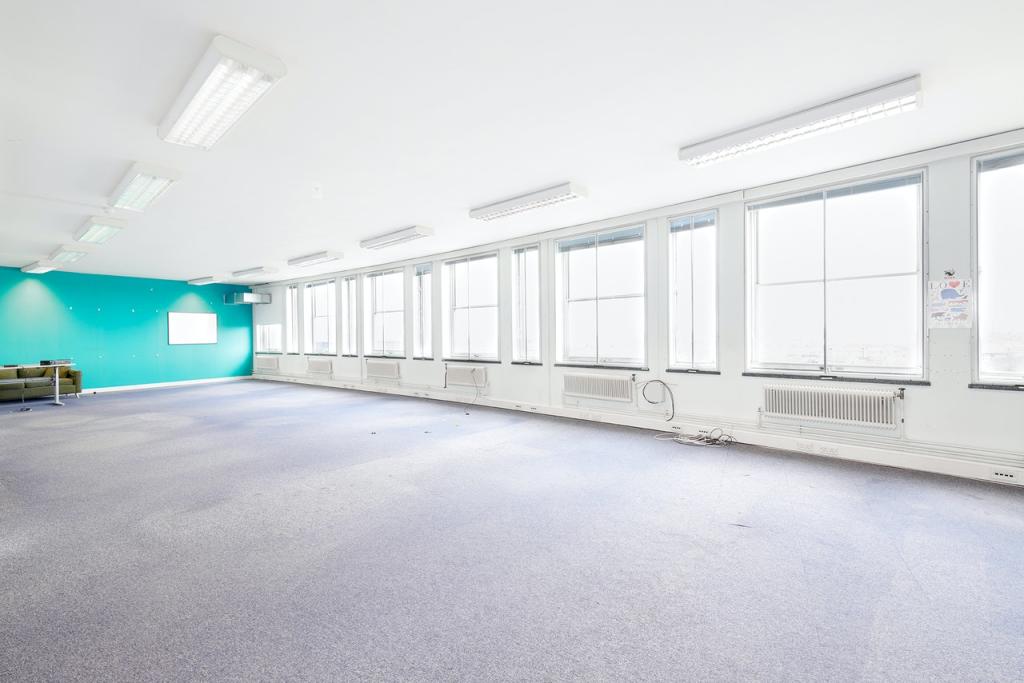 Office to lease in Camelford House, 89 Albert Embankment, Vauxhall