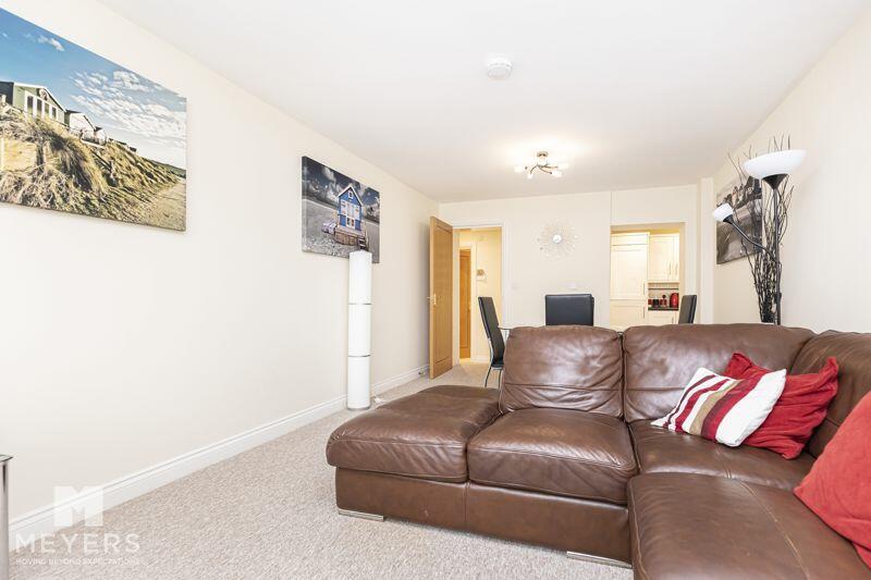 2 bedroom apartment for sale in Burlington Mansions, 9 Owls Road