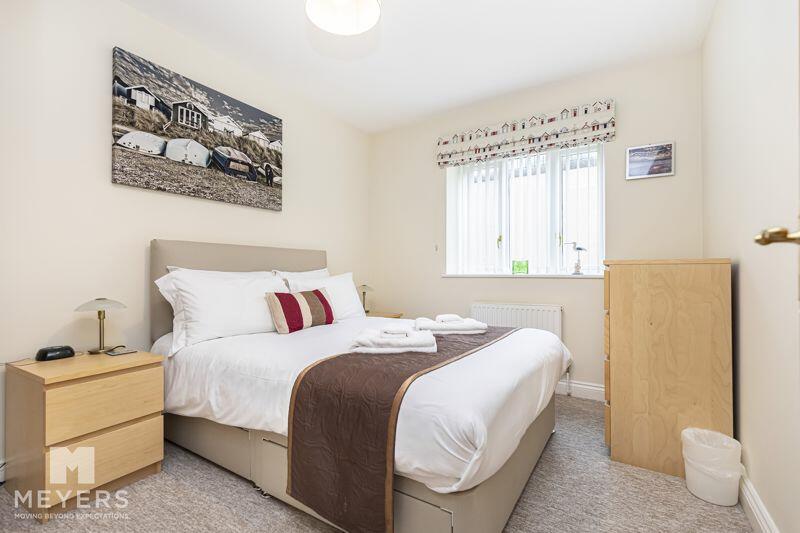 2 bedroom apartment for sale in Burlington Mansions, 9 Owls Road
