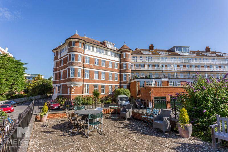 2 bedroom apartment for sale in Burlington Mansions, 9 Owls Road