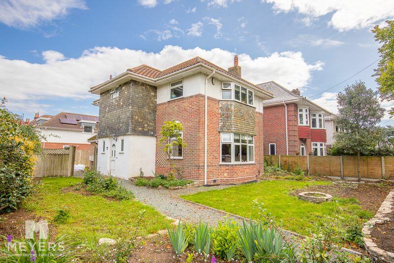 3 bedroom detached house for sale in Holdenhurst Avenue, East, BH7
