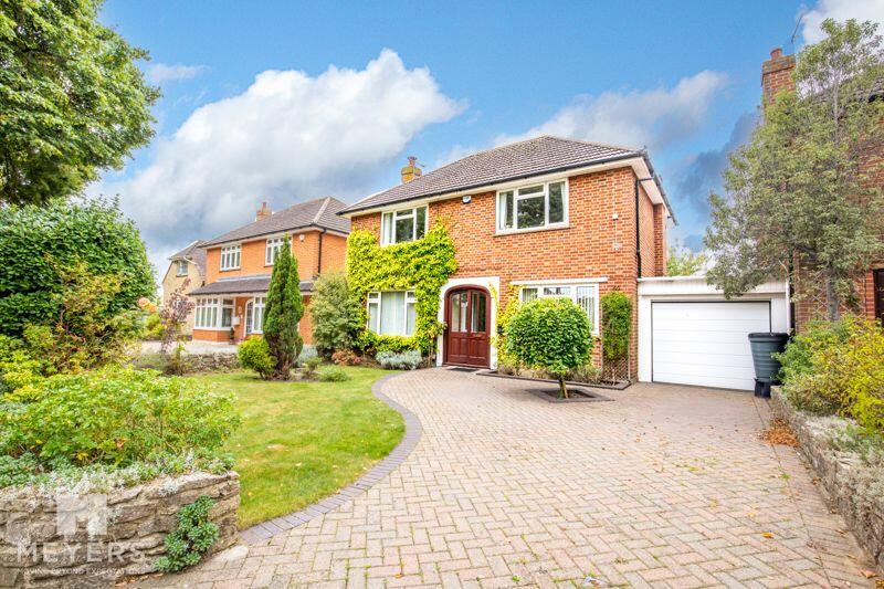 3 bedroom detached house for sale in Holdenhurst Avenue, Bournemouth, BH7