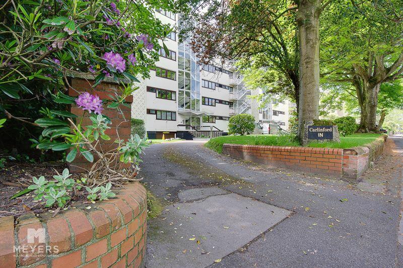 2 bedroom apartment for sale in Carlinford, 26 Cliff Road, Bournemouth BH5