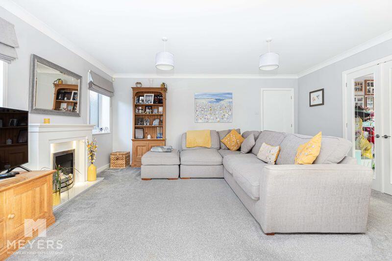 Additional property image - Henley Gardens, Bournemouth, BH7
