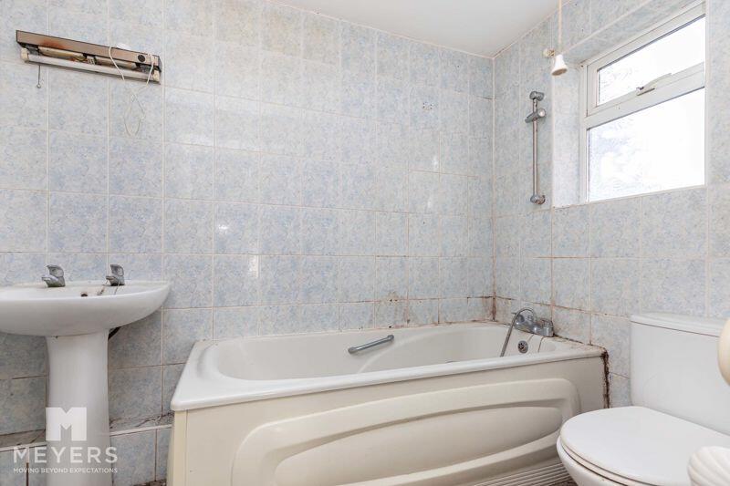 Additional property image - Elwyn Road, Bournemouth, BH1