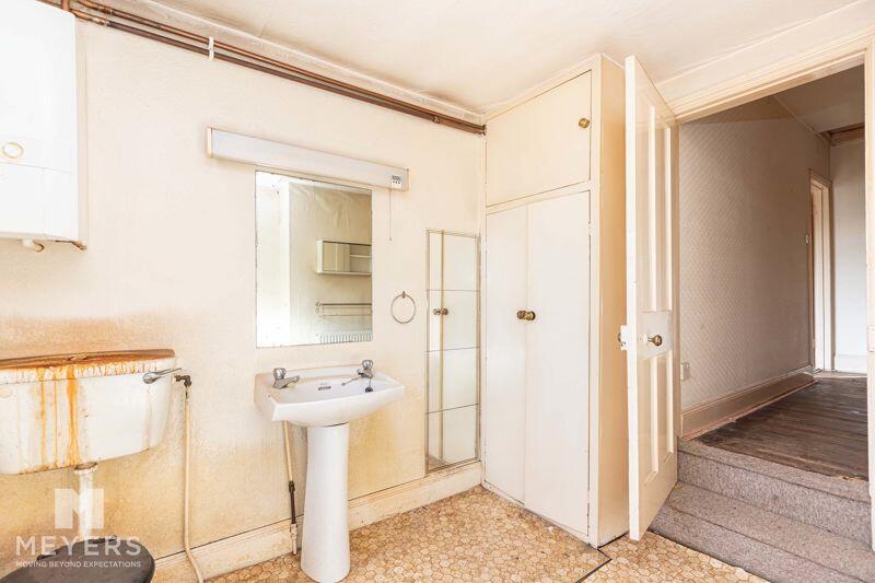 Additional property image - Elwyn Road, Bournemouth, BH1