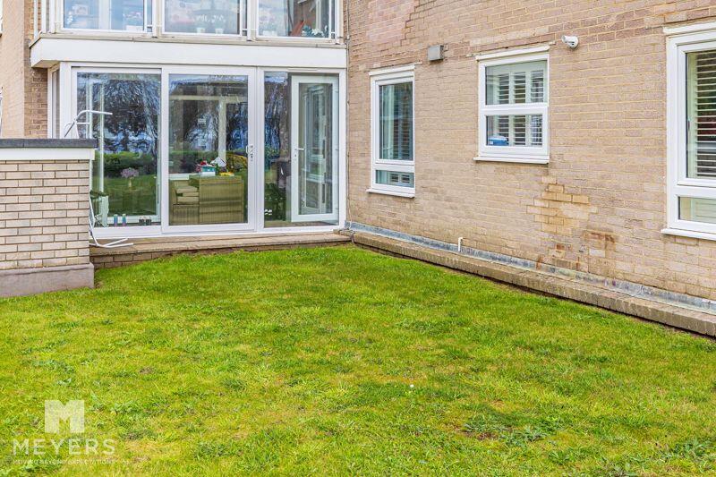 Additional property image - Ocean Heights, 22 Boscombe Cliff Road, Bournemouth, BH5