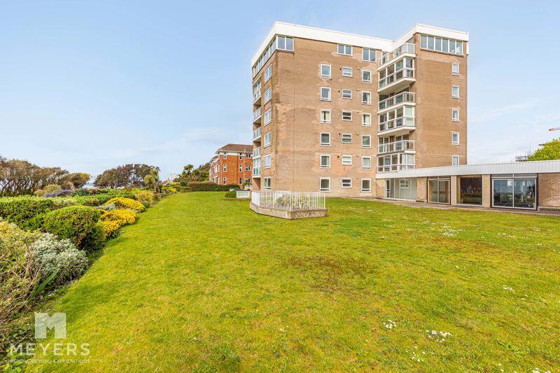 Additional property image - Ocean Heights, 22 Boscombe Cliff Road, Bournemouth, BH5
