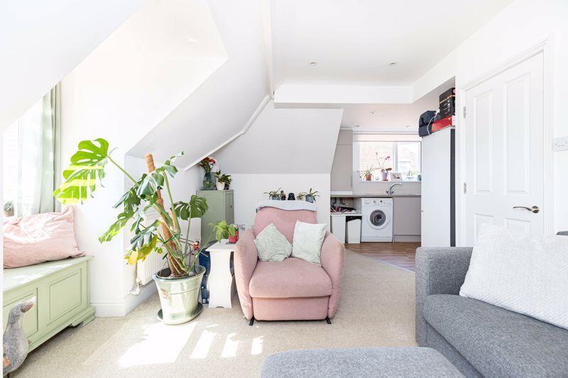 Main image of property: Southbourne Grove, Southbourne, BH6