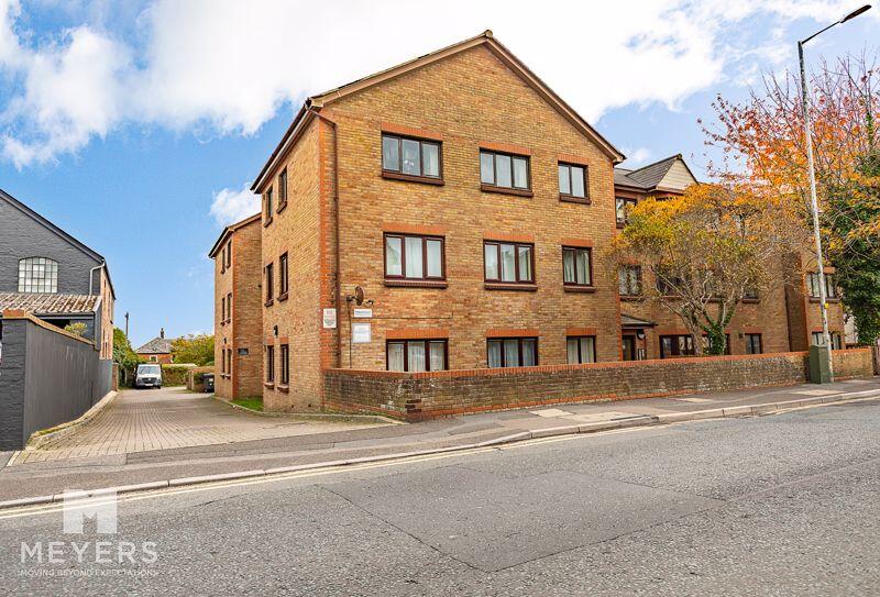 Main image of property: Melbourne Court, 46 Seabourne Road, Bournemouth, BH5