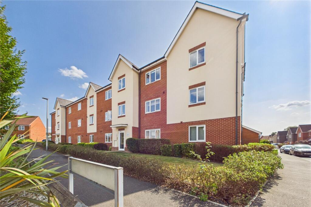 Main image of property: Caribou Walk, Three Mile Cross, Reading, Berkshire, RG7