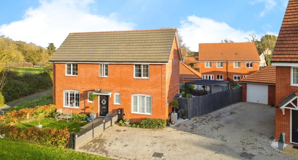 Main image of property: Shipridge Drive, Spencers Wood, Reading, Berkshire, RG7