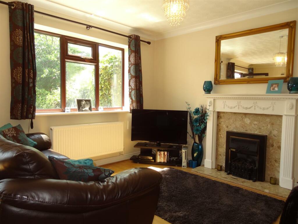Additional property image - Halstead Grove, Solihull