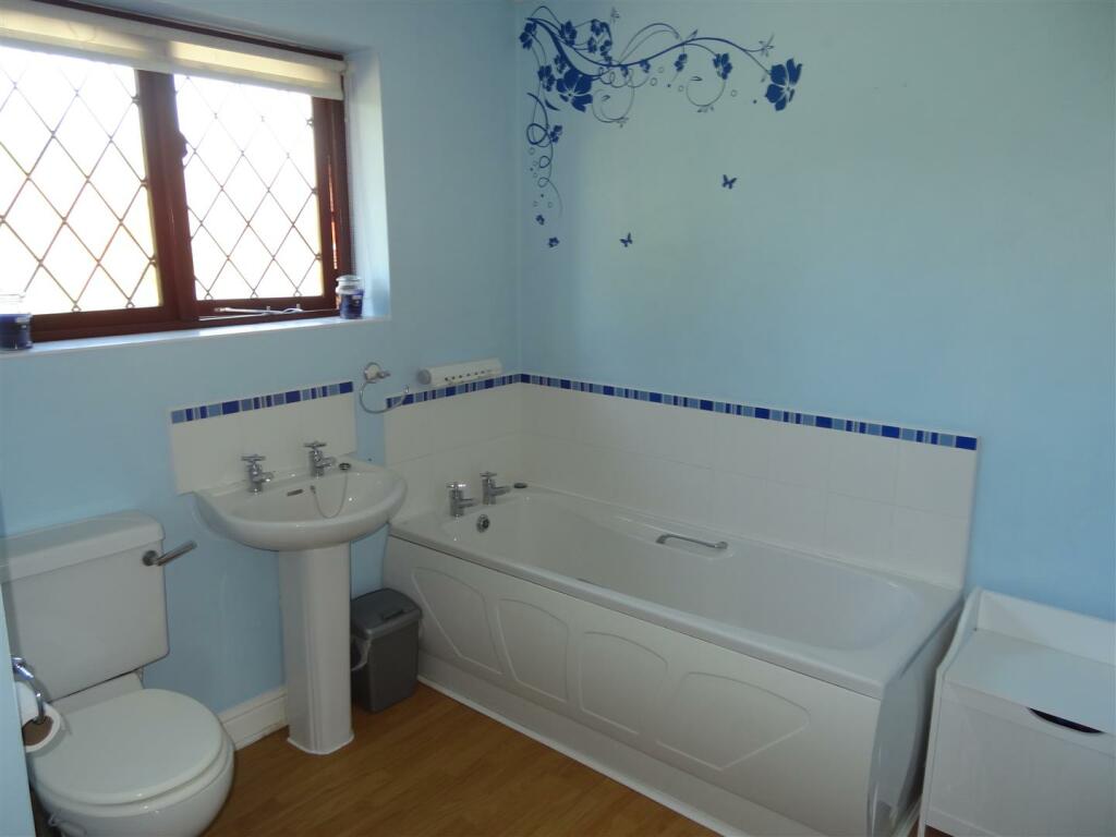 Additional property image - Halstead Grove, Solihull